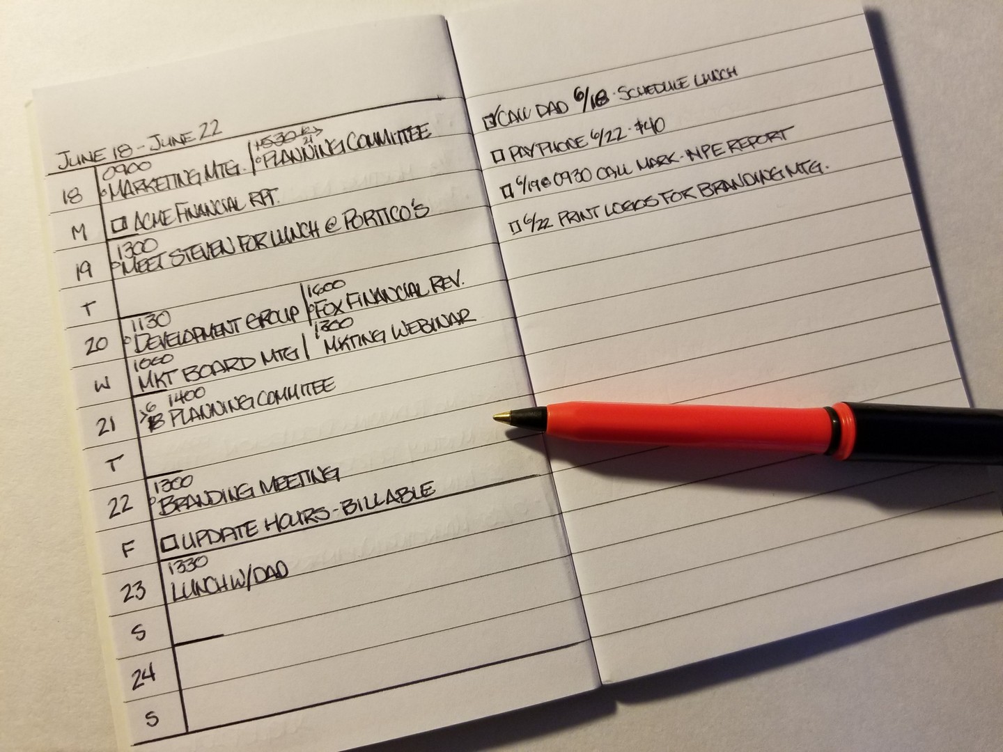 Why a dot grid layout makes the perfect bullet journal notebook